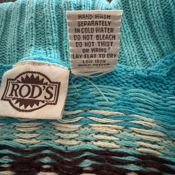 VINTAGE Rod’s Turquoise Patterned Sweater - Picture 6 of 9
